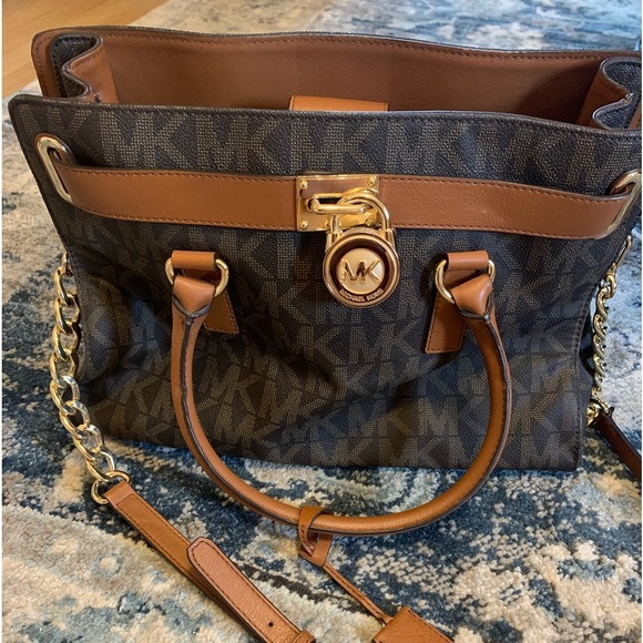 MICHAEL Michael Kors Handbags - MK Purse